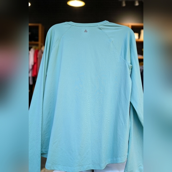 Tek Gear Adaptive Long Sleeve Performance TeeColor: River Moss, Size: LARG(EUC) - Picture 5 of 7